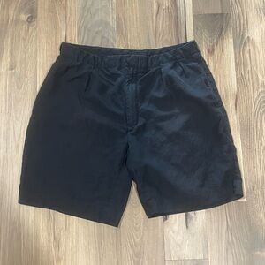 Men’s Polo Ralph Lauren Shorts
Size 38
Black